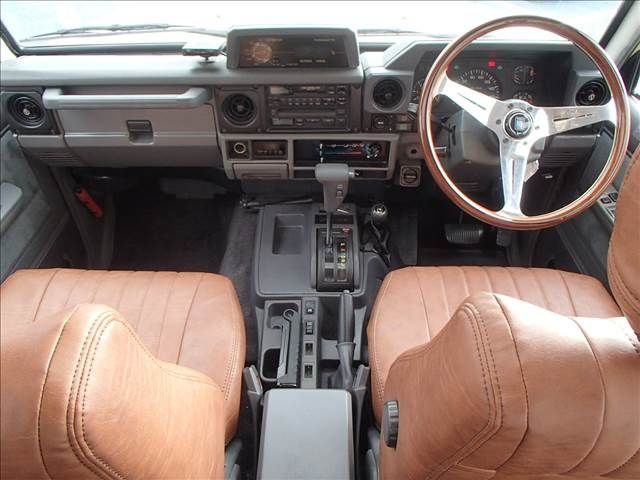 Toyota PRADO 1991-06 181652-1