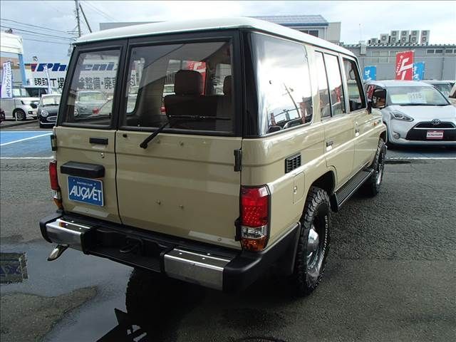 Toyota PRADO 1991-06 181652-2