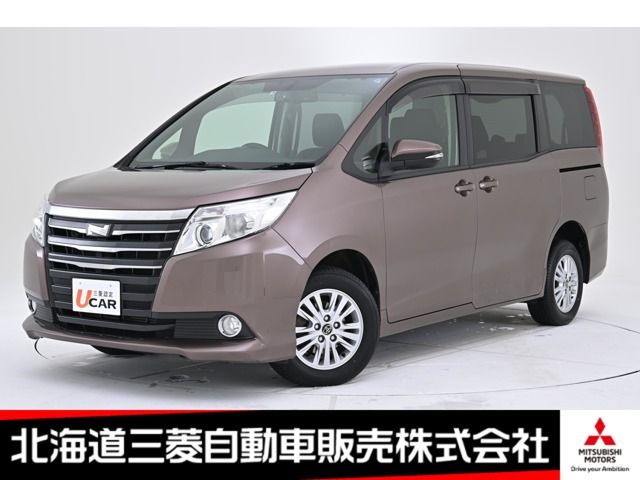 Toyota NOAH 2015-06 3284-0