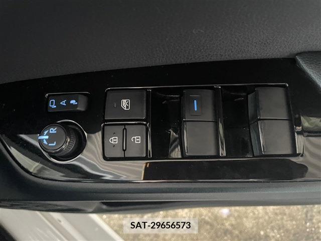Toyota PRIUS 2021-01 202147-18