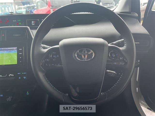 Toyota PRIUS 2021-01 202147-11