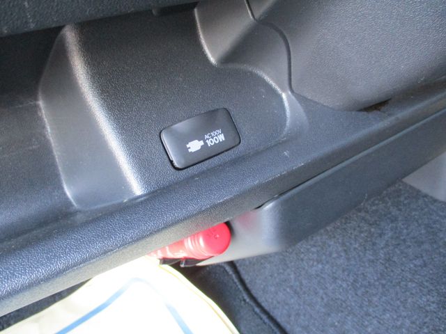 Toyota HIACE VAN 2019-01 5406-14