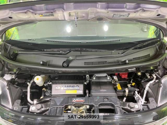 Nissan ROOX 2020-08 218665-19