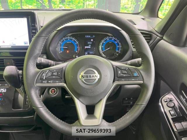 Nissan ROOX 2020-08 218665-11
