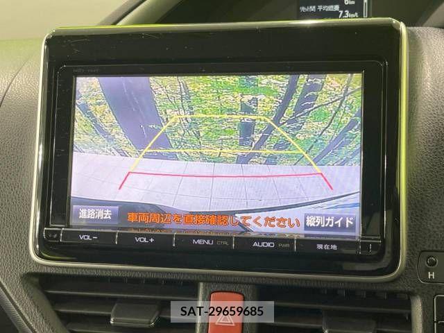 Toyota VOXY 2015-06 337663-3