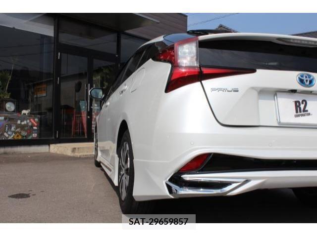 Toyota PRIUS 2020-10 322486-15