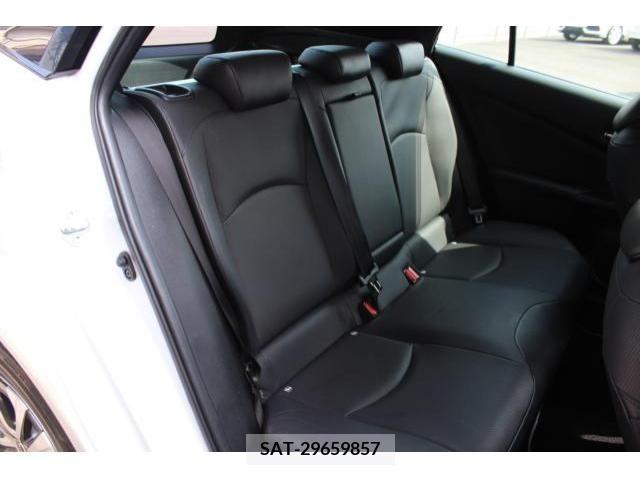 Toyota PRIUS 2020-10 322486-23