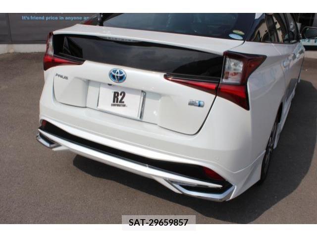 Toyota PRIUS 2020-10 322486-11
