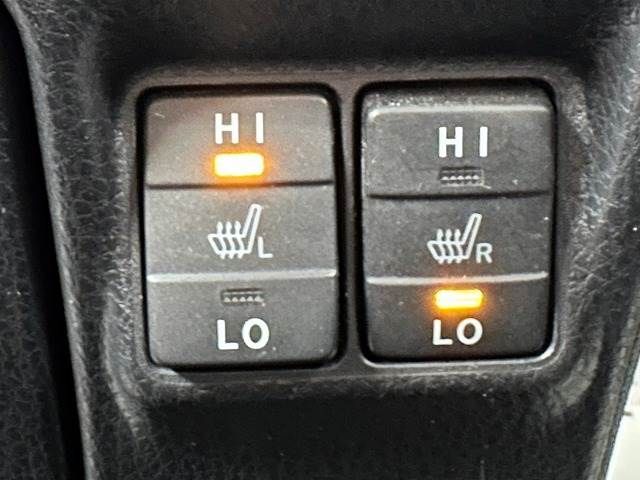 Toyota VOXY HYBRID 2017-12 180786-4