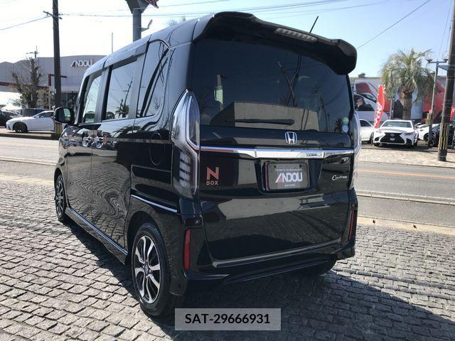 Honda N BOX CUSTOM 2017-12 217379-2
