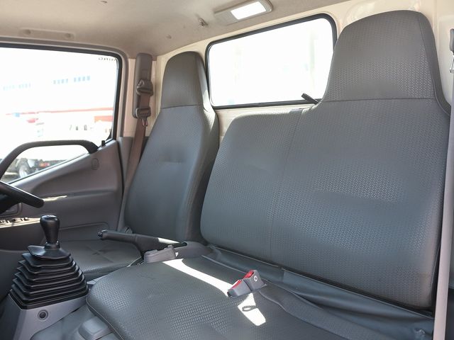 Hino DUTRO 2014-08 193345-29