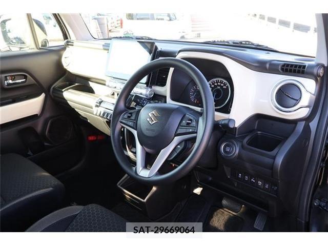 Suzuki X BEE 2022-09 207661-4