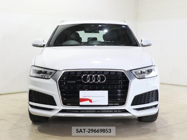 Audi Q3 2017-11 317821-1