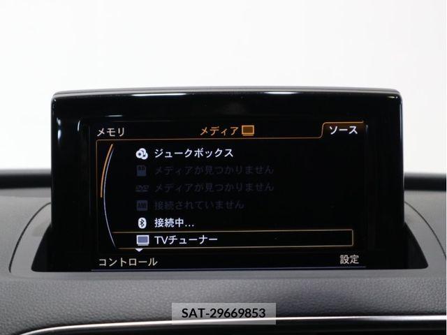 Audi Q3 2017-11 317821-16
