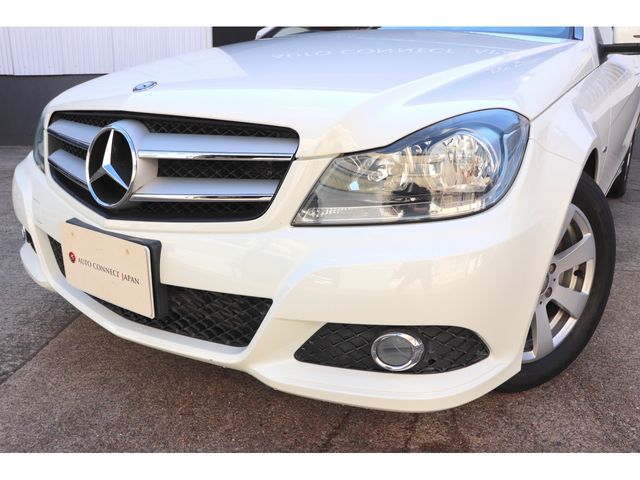 Mercedes Benz C-CLASS 2012-06 823-2