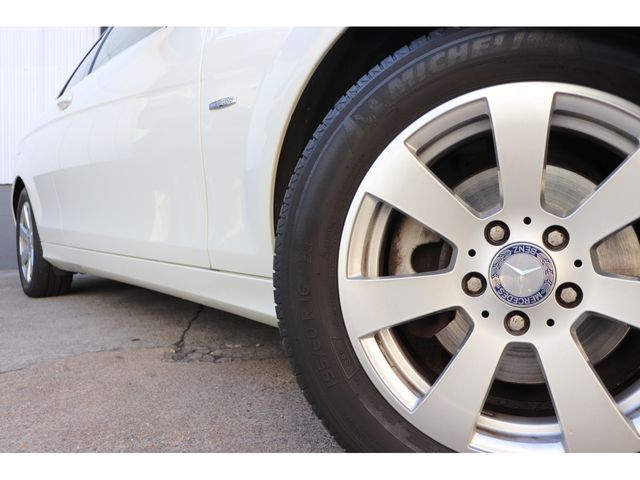 Mercedes Benz C-CLASS 2012-06 823-4