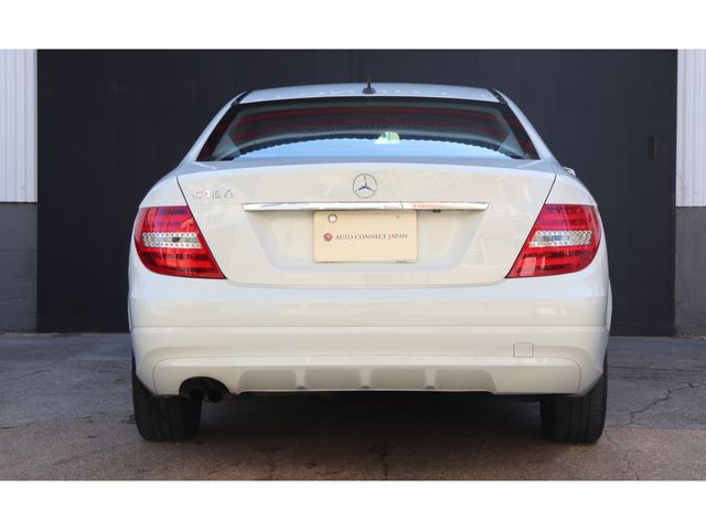 Mercedes Benz C-CLASS 2012-06 823-7