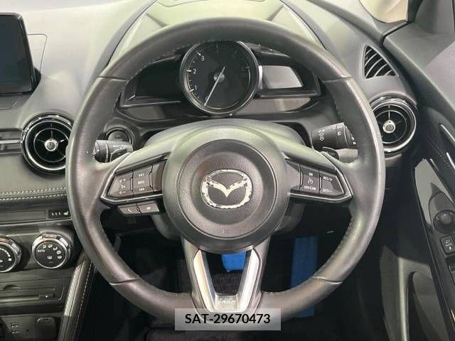 Mazda DEMIO 2017-07 349034-11