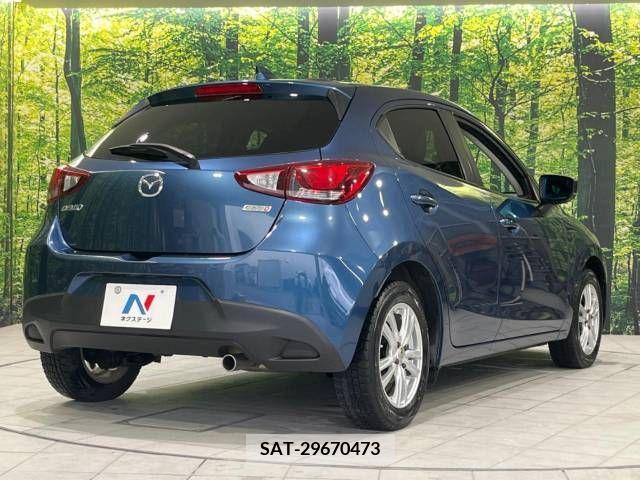 Mazda DEMIO 2017-07 349034-17