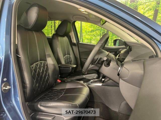 Mazda DEMIO 2017-07 349034-8