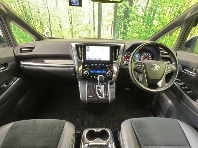 Toyota ALPHARD 2020-10 26435-1