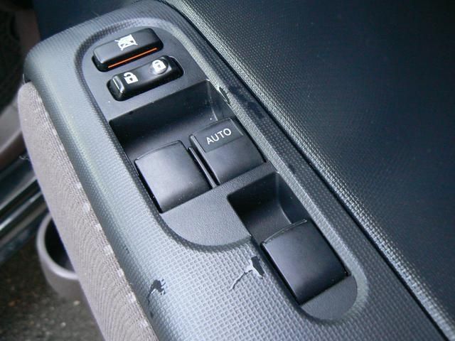 Toyota SPADE 2013-01 1735-16