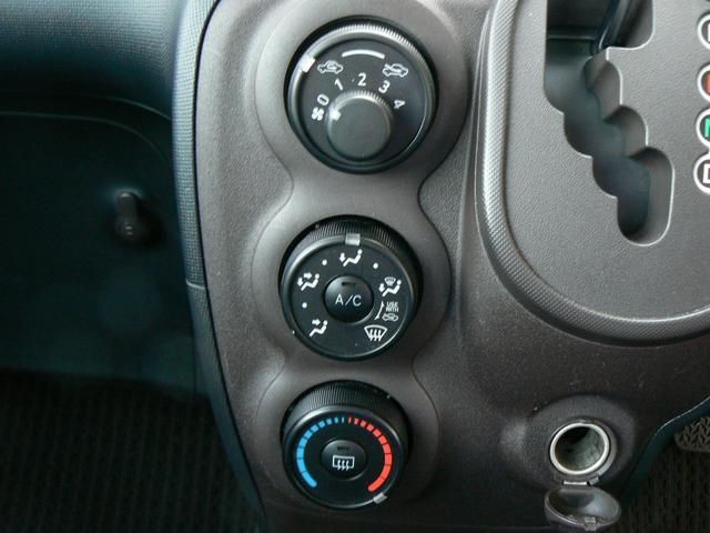 Toyota SPADE 2013-01 1735-8