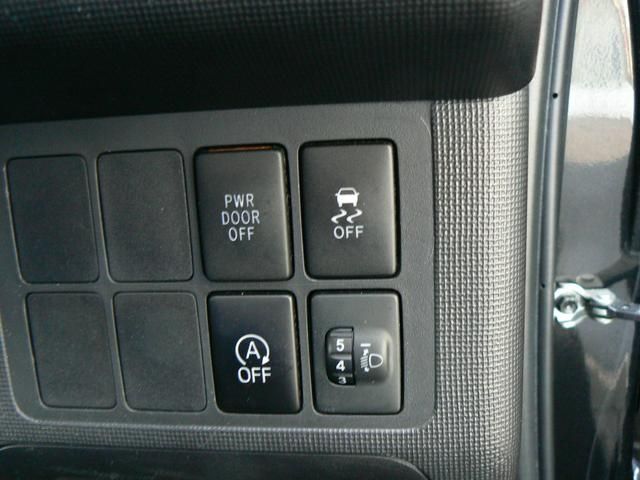 Toyota SPADE 2013-01 1735-13