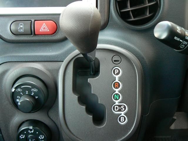 Toyota SPADE 2013-01 1735-9