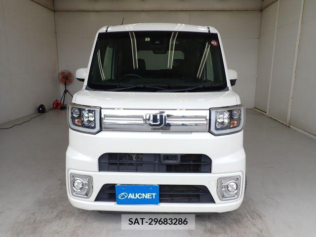 Daihatsu WAKE 2017-08 342407-5