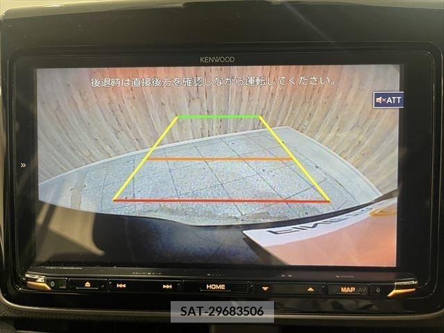 Toyota VOXY HYBRID 2017-02 381746-29