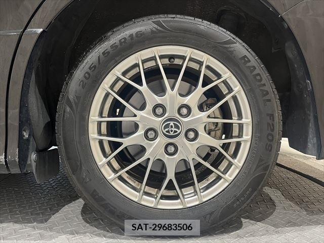 Toyota VOXY HYBRID 2017-02 381746-16