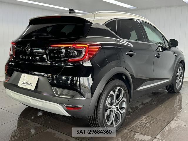 Renault CAPTUR 2024-01 336058-2