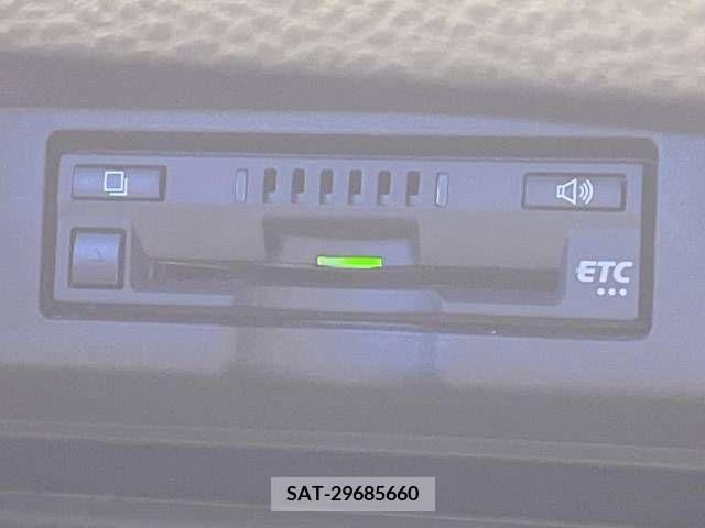 Toyota HARRIER 2016-09 224048-4