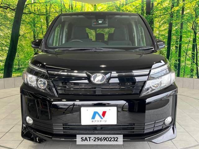 Toyota VOXY 2016-03 340668-15