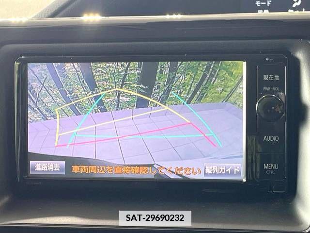 Toyota VOXY 2016-03 340668-3
