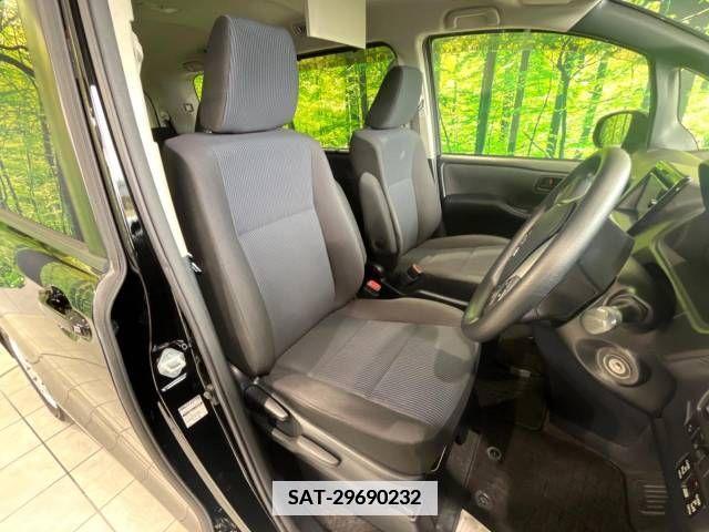 Toyota VOXY 2016-03 340668-8