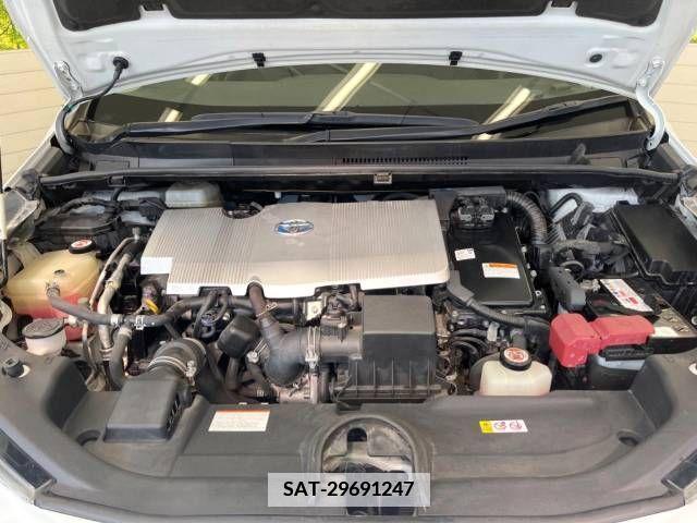 Toyota PRIUS 2017-08 366390-18