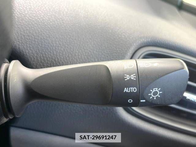 Toyota PRIUS 2017-08 366390-6