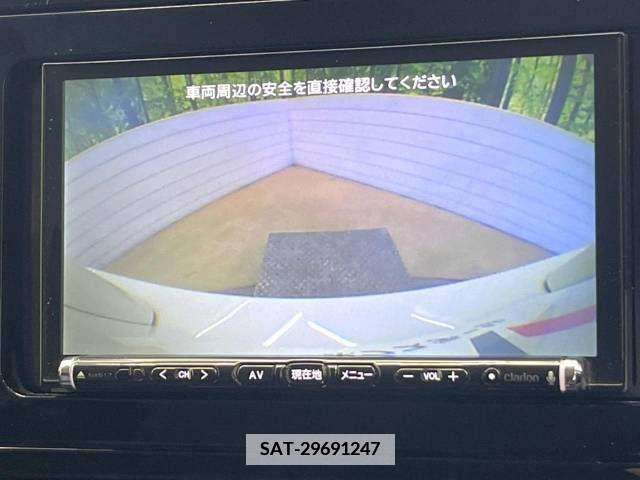 Toyota PRIUS 2017-08 366390-3