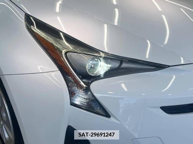 Toyota PRIUS 2017-08 366390-12