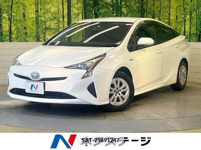 Toyota PRIUS 2017-08 366390-0