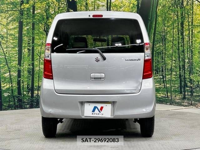 Suzuki WAGON R 2014-01 379581-14