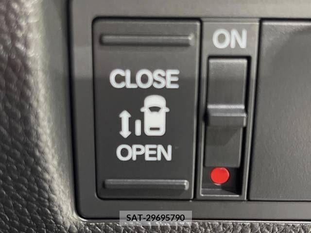 Honda N BOX CUSTOM 2019-10 349383-5