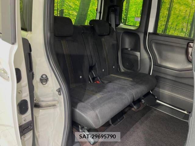 Honda N BOX CUSTOM 2019-10 349383-9