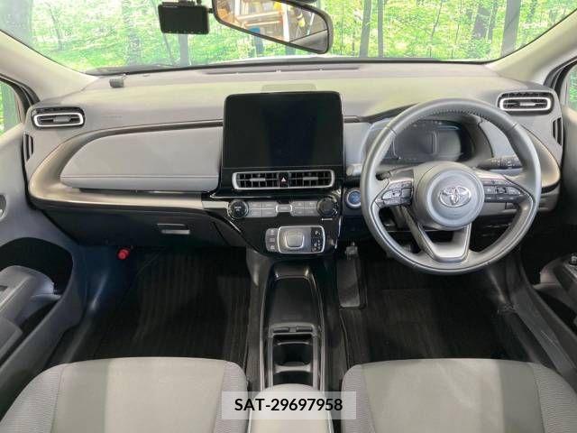 Toyota AQUA 2021-09 208914-1