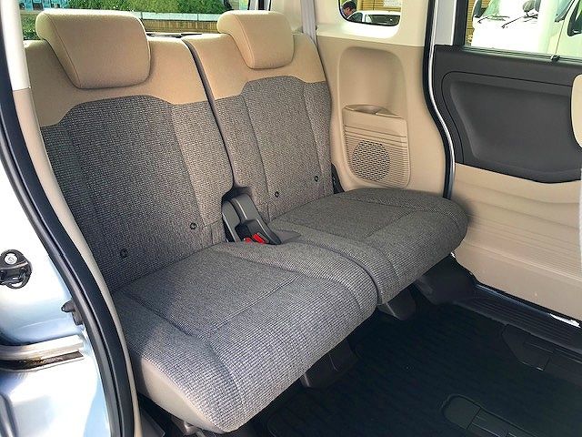 Honda N BOX 2018-01 10349-9