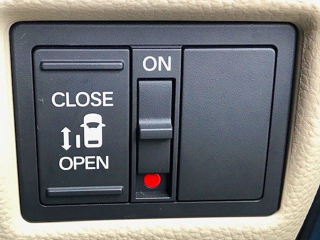 Honda N BOX 2018-01 10349-15