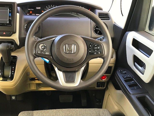 Honda N BOX 2018-01 10349-13