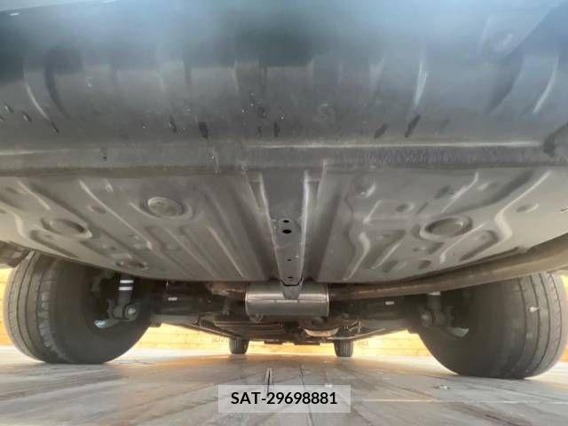 Toyota NOAH 2017-12 279488-19